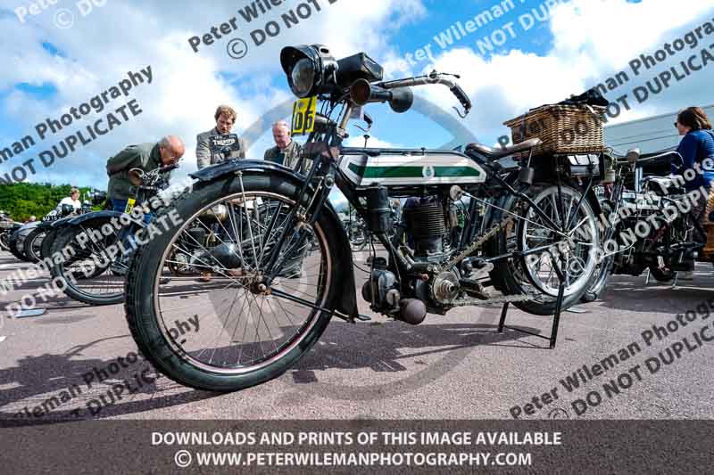 Vintage motorcycle club;eventdigitalimages;no limits trackdays;peter wileman photography;vintage motocycles;vmcc banbury run photographs